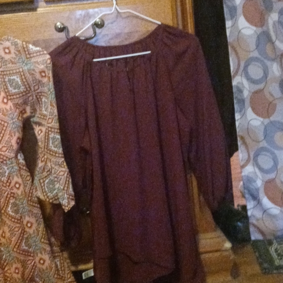 Dresses - Picture 6 of 6